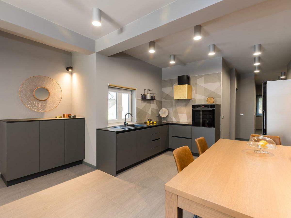 Magnolia - Modern Apartment Near City Center And Sea Poreč Exteriér fotografie